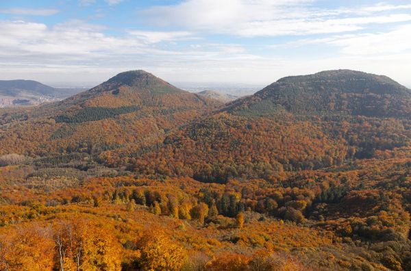 Самые красивые места для осенних прогулок