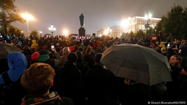 Власти Москвы пытаются предотвратить митинг против итогов выборов в Госдуму