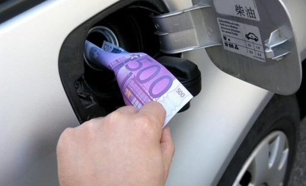 Цена на дизельное топливо выросла на 40 центов
