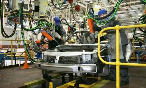 Немецкие концерны планируют уменьшить производство автомобилей