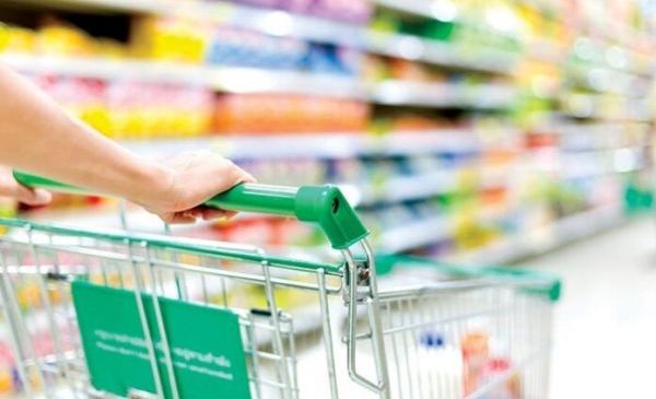 Потребители в Германии экономят на покупках