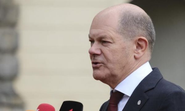 Шольц отправился с визитом в Нигерию