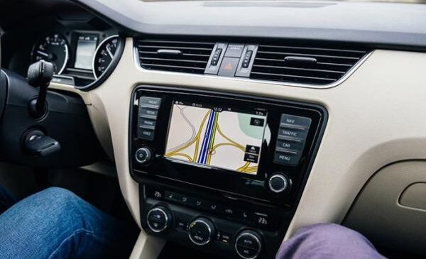 Volkswagen интегрирует ChatGPT в свои автомобили