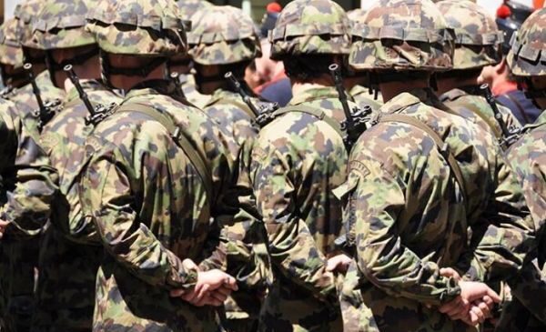 Германия готовится к обороне?
