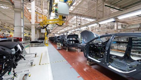 Tesla возобновляет производство электромобилей в Грюнхайде