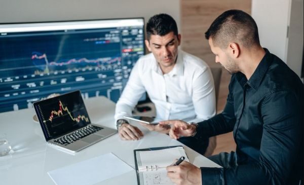 Consist Capital отзывы: платит брокер или нет?